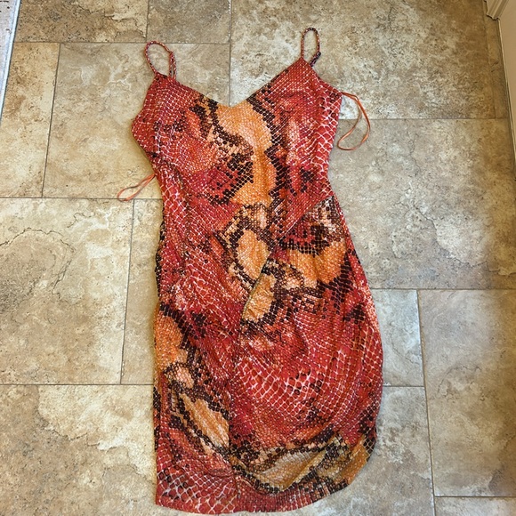 Guess dress - Picture 4 of 6